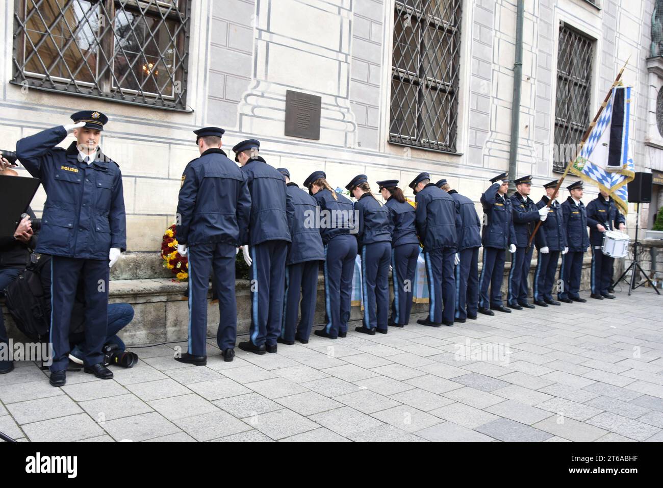 stellenanzeigen polizei münchen