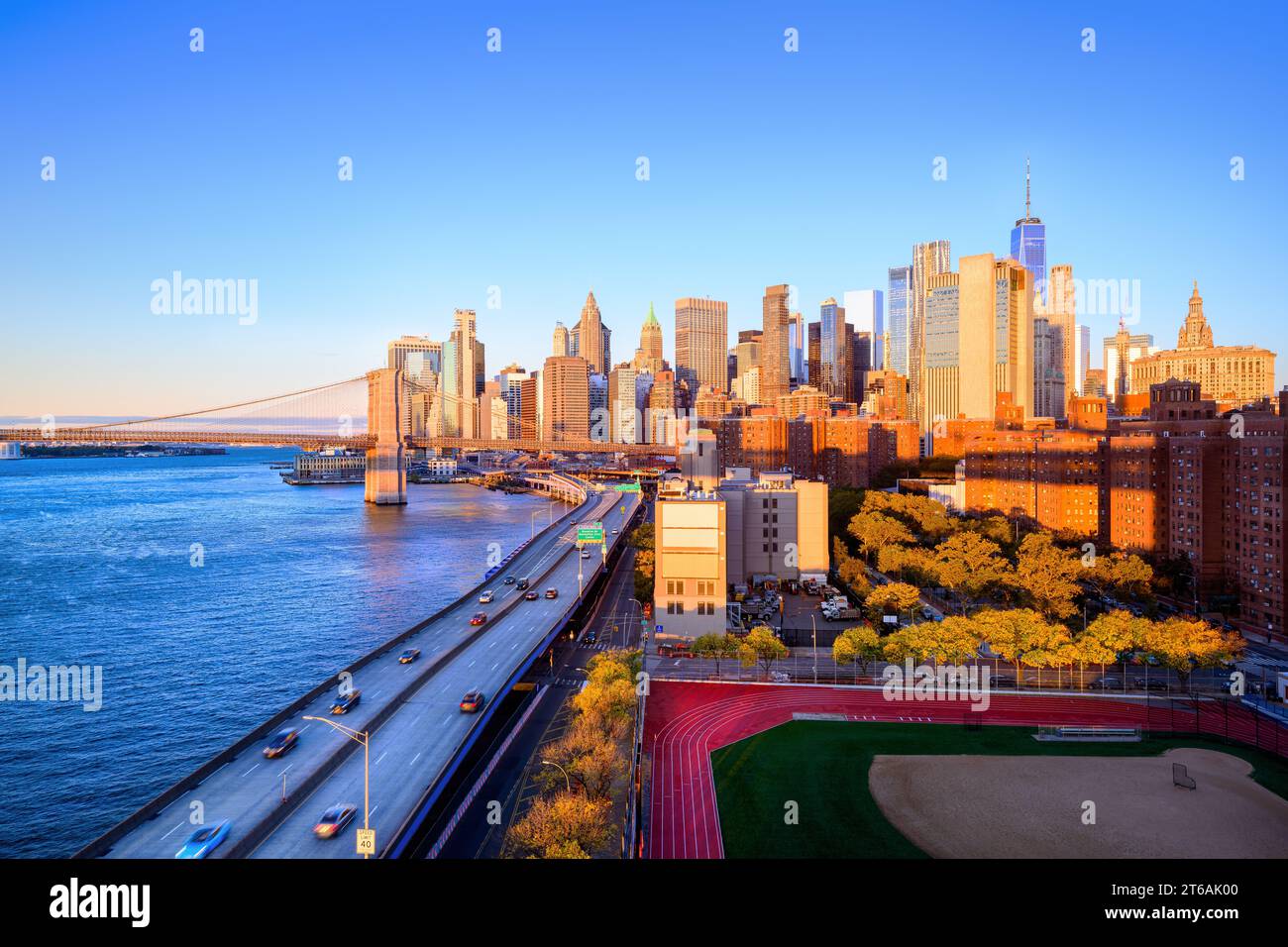 Skyline sunrise view high rise hi-res stock photography and images - Alamy