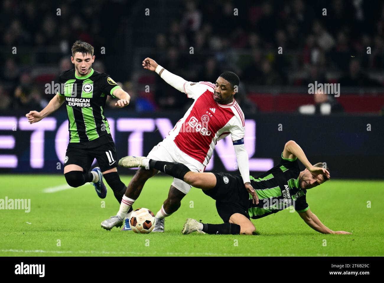 AMSTERDAM (lr) Billy Gilmour of Brighton Hove Albion, Steven Bergwijn of Ajax, Joel Veltman AMSTERDAM (lr) Billy Gilmour of Brighton Hove Albion, Steven Bergwijn of Ajax, Joel Veltman