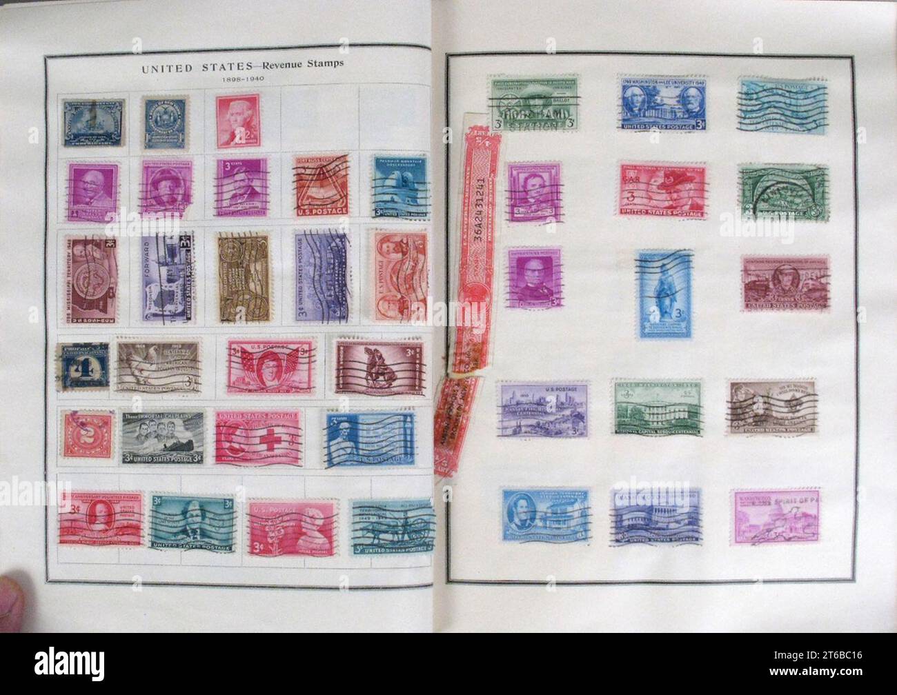 Historical us postage stamps hi-res stock photography and images - Alamy