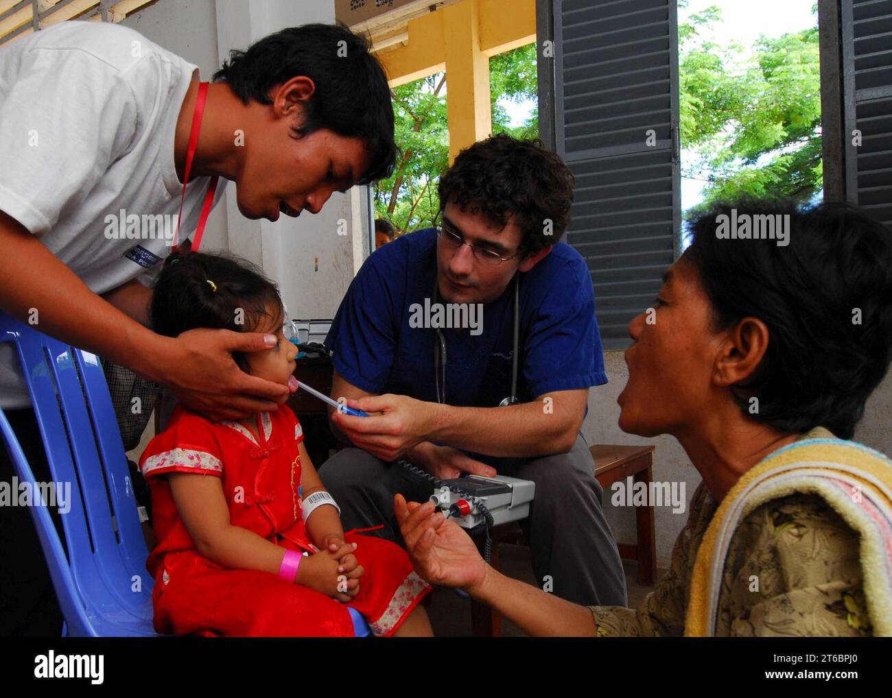 USNS Mercy action in Cambodia Stock Photo - Alamy