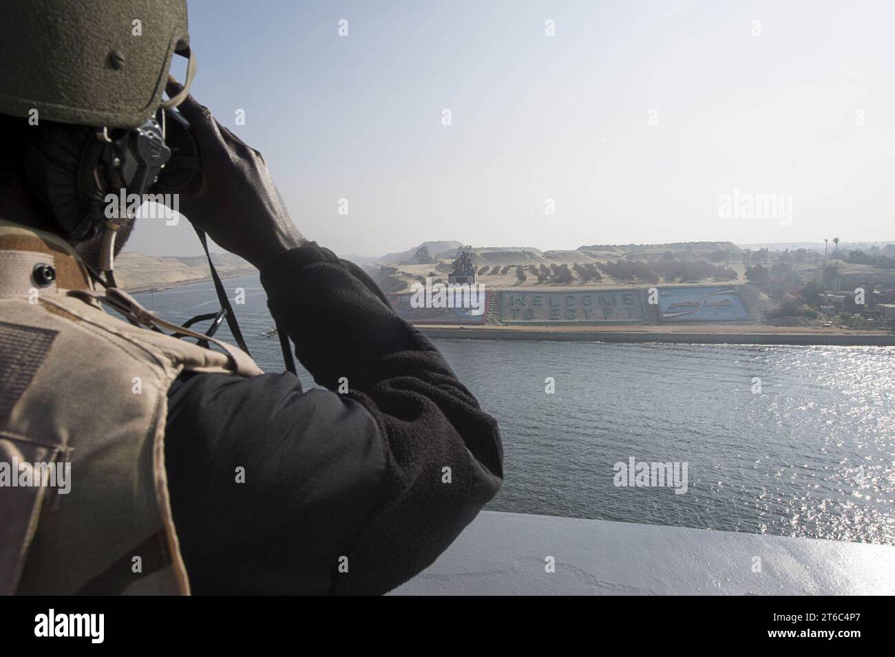 USS Arlington (LPD 24) 151109 Stock Photo