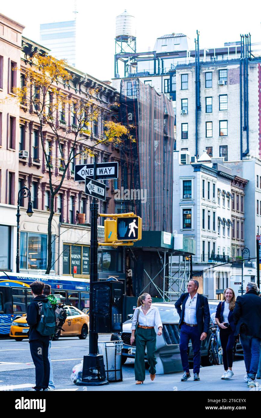 Madison ave hi res stock photography and images Alamy