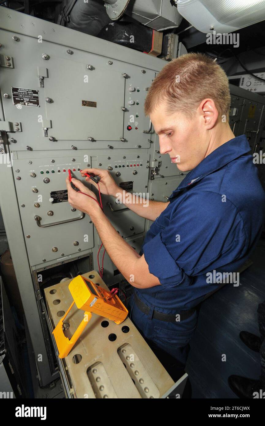 Uss Boxer Racks Uss boxarg hi-res stock photography and images - Alamy