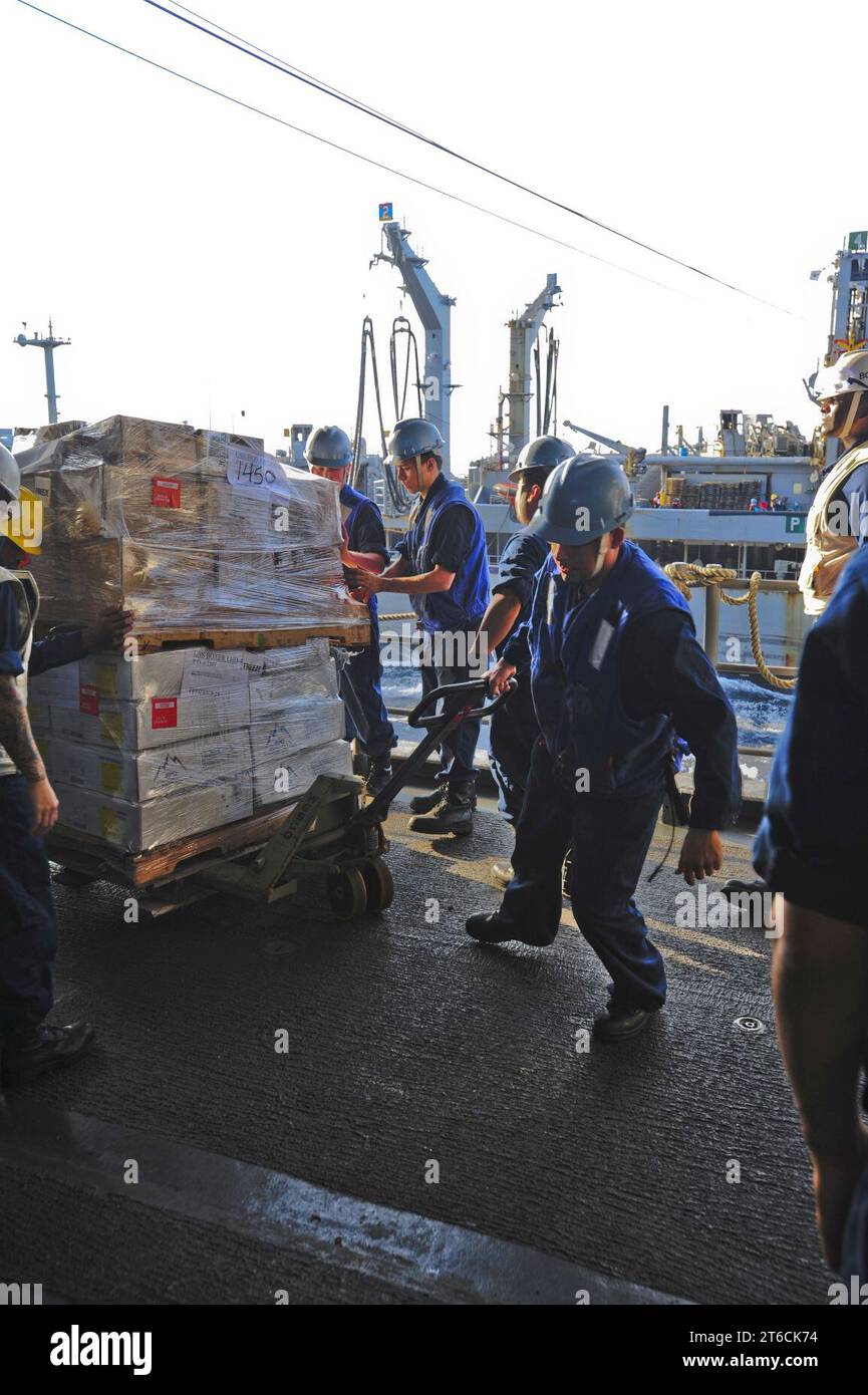 Uss Boxer Racks Uss boxarg hi-res stock photography and images - Alamy
