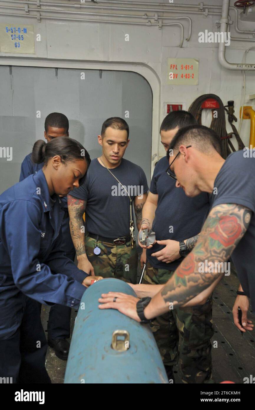 Uss boxarg hi-res stock photography and images - Alamy