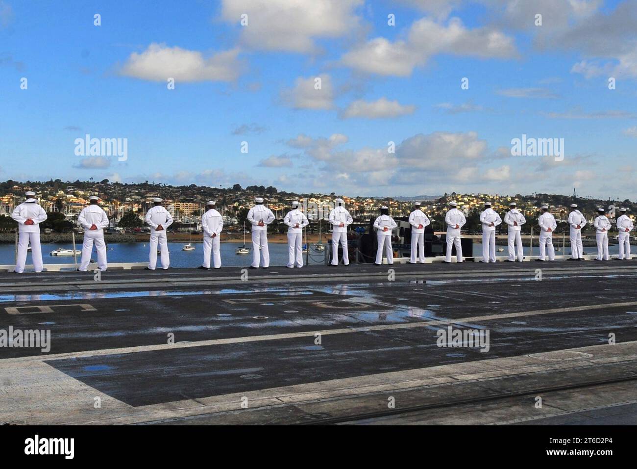 USS Carl Vinson home port change 100412 Stock Photo