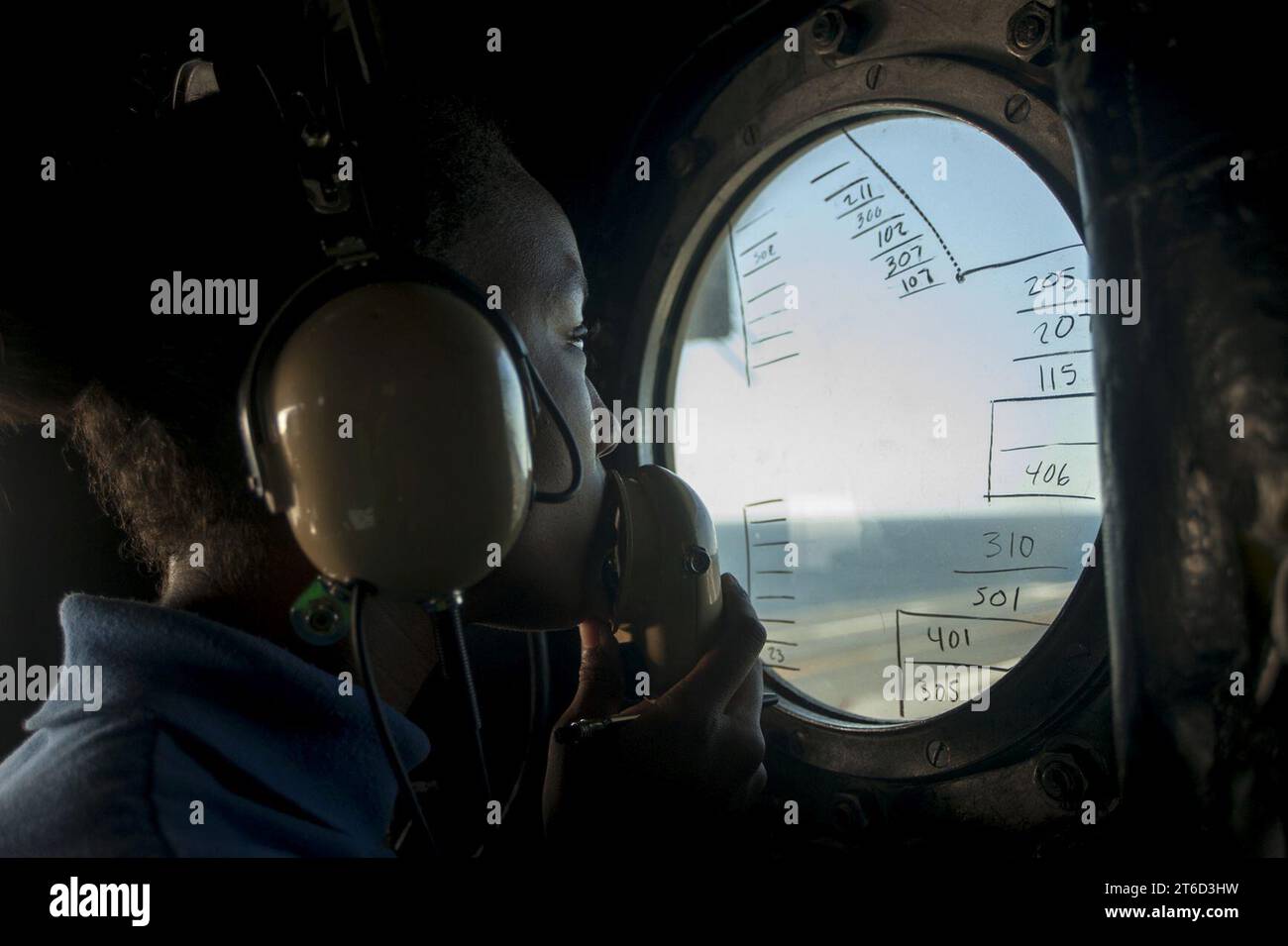 Carrier flight deck activity hi-res stock photography and images - Alamy