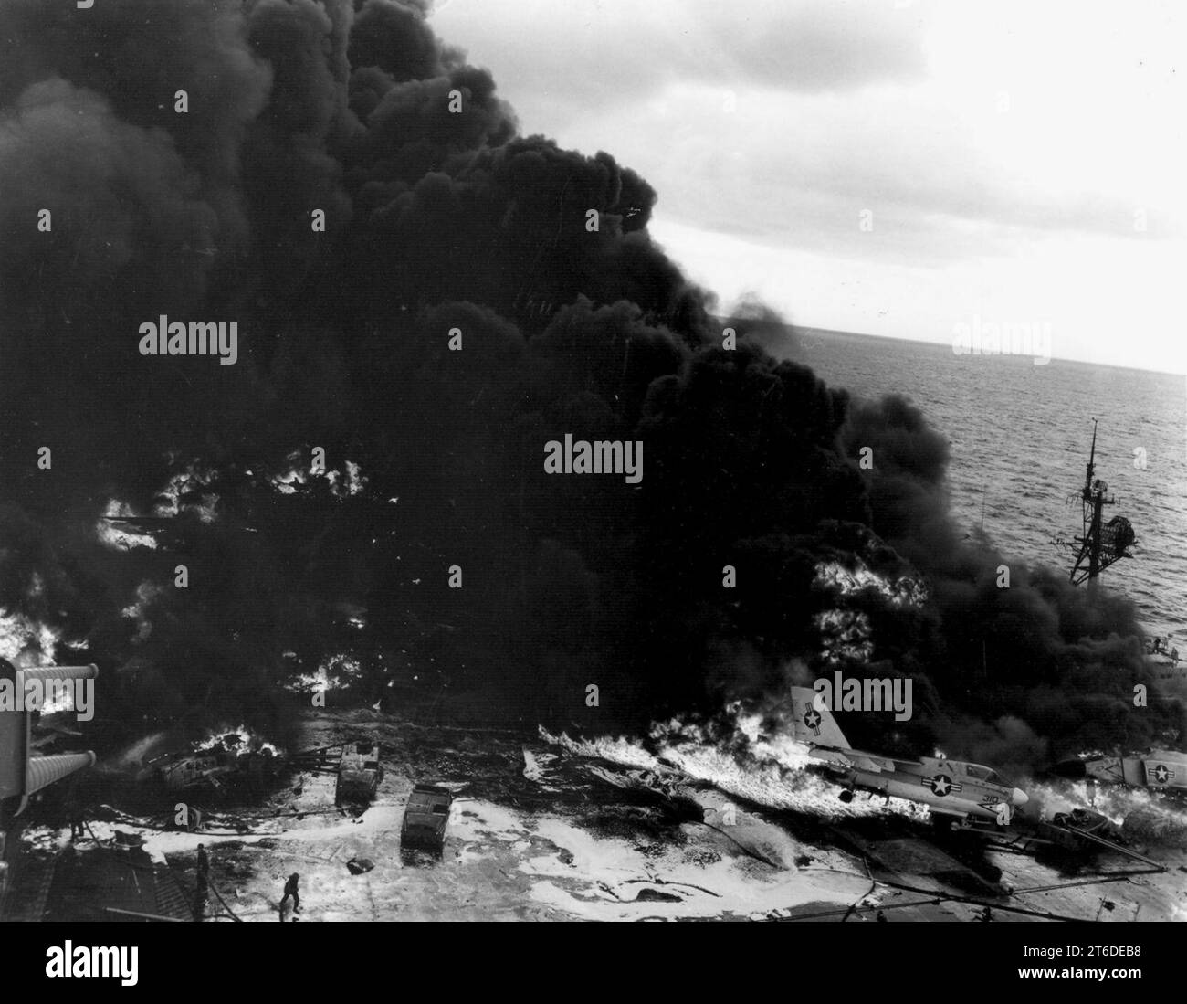 USS Enterprise (CVAN-65) Fire 1969 Burning Aircraft Stock Photo - Alamy