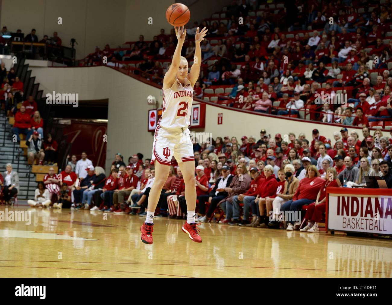 Henna sandvik hires stock photography and images Alamy