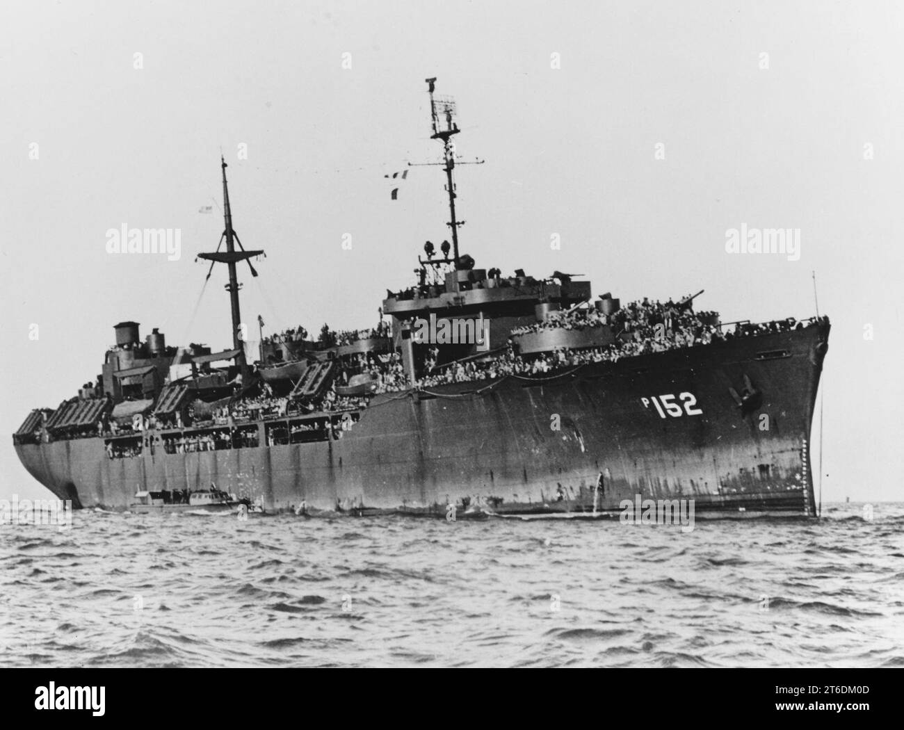 USS General Omar Bundy (AP-152), circa in 1945 Stock Photo - Alamy