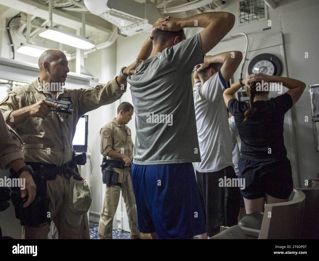 USS George H.W. Bush (CVN 77) 140709 Stock Photo