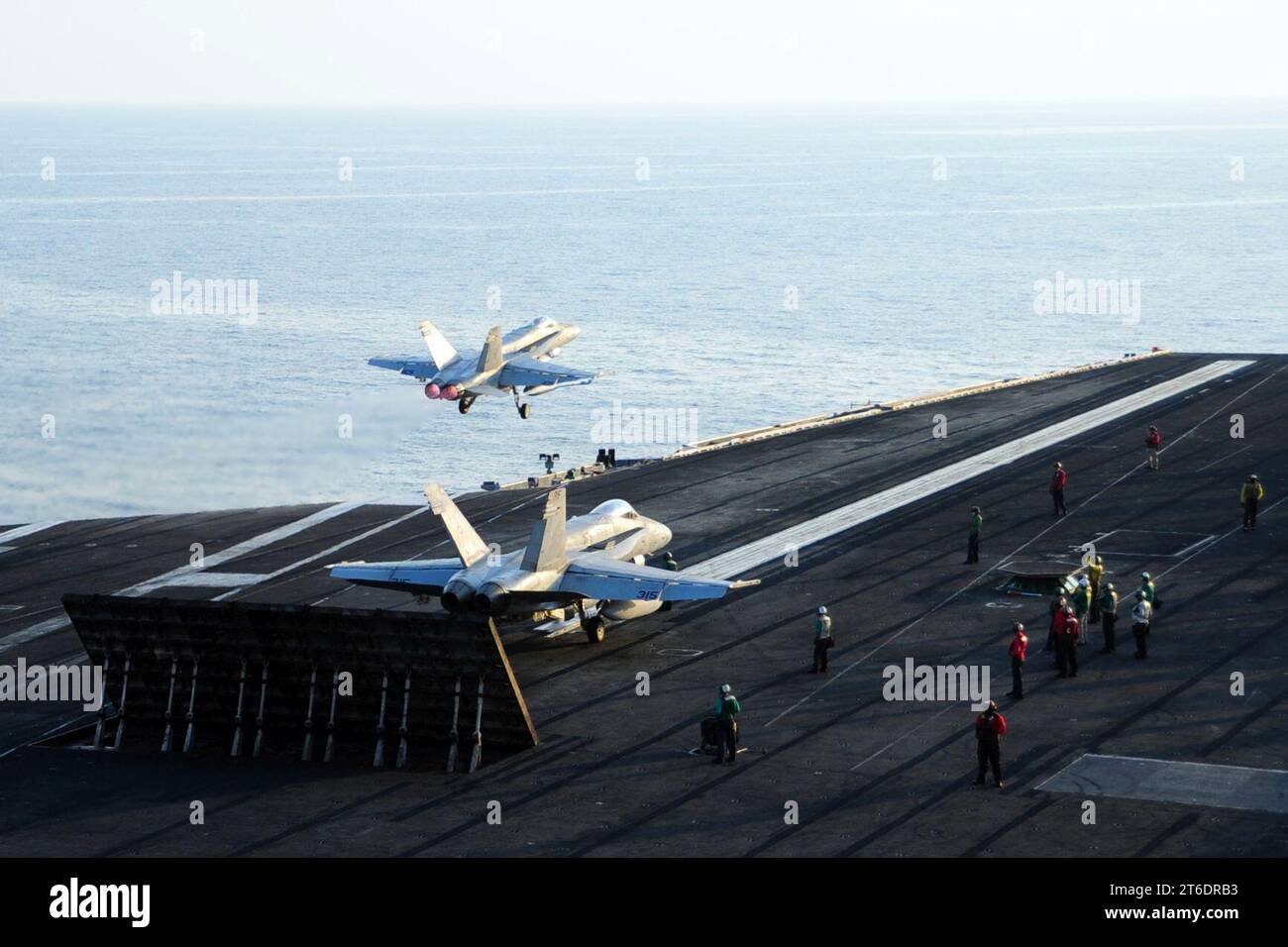 USS George H.W. Bush flight operations 140916 Stock Photo - Alamy