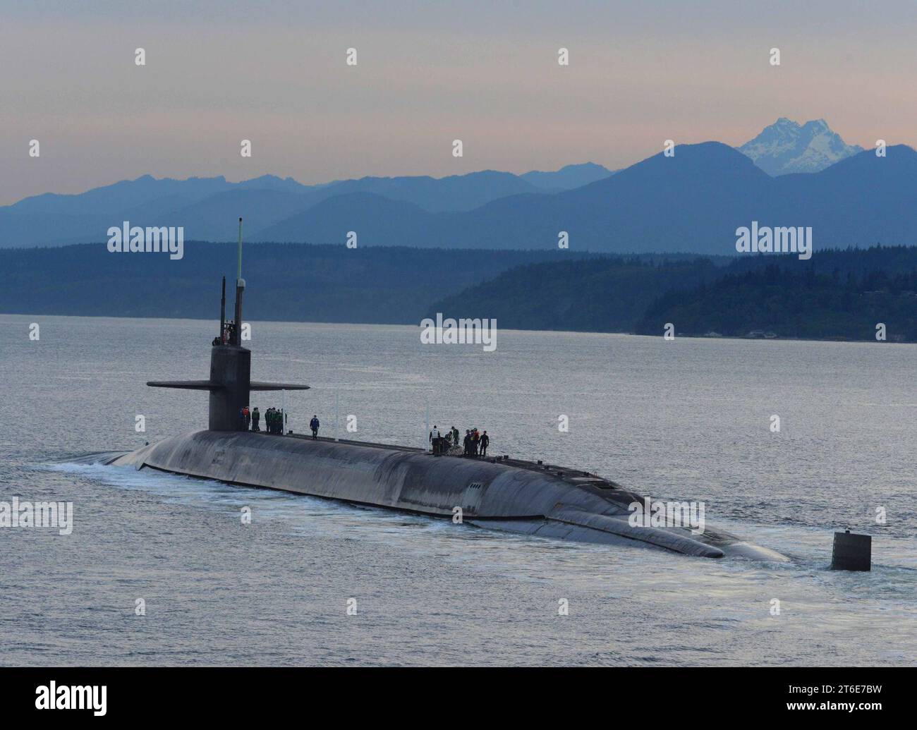 USS Henry M. Jackson (SSBN 730) arrives home at Naval Base Kitsap ...