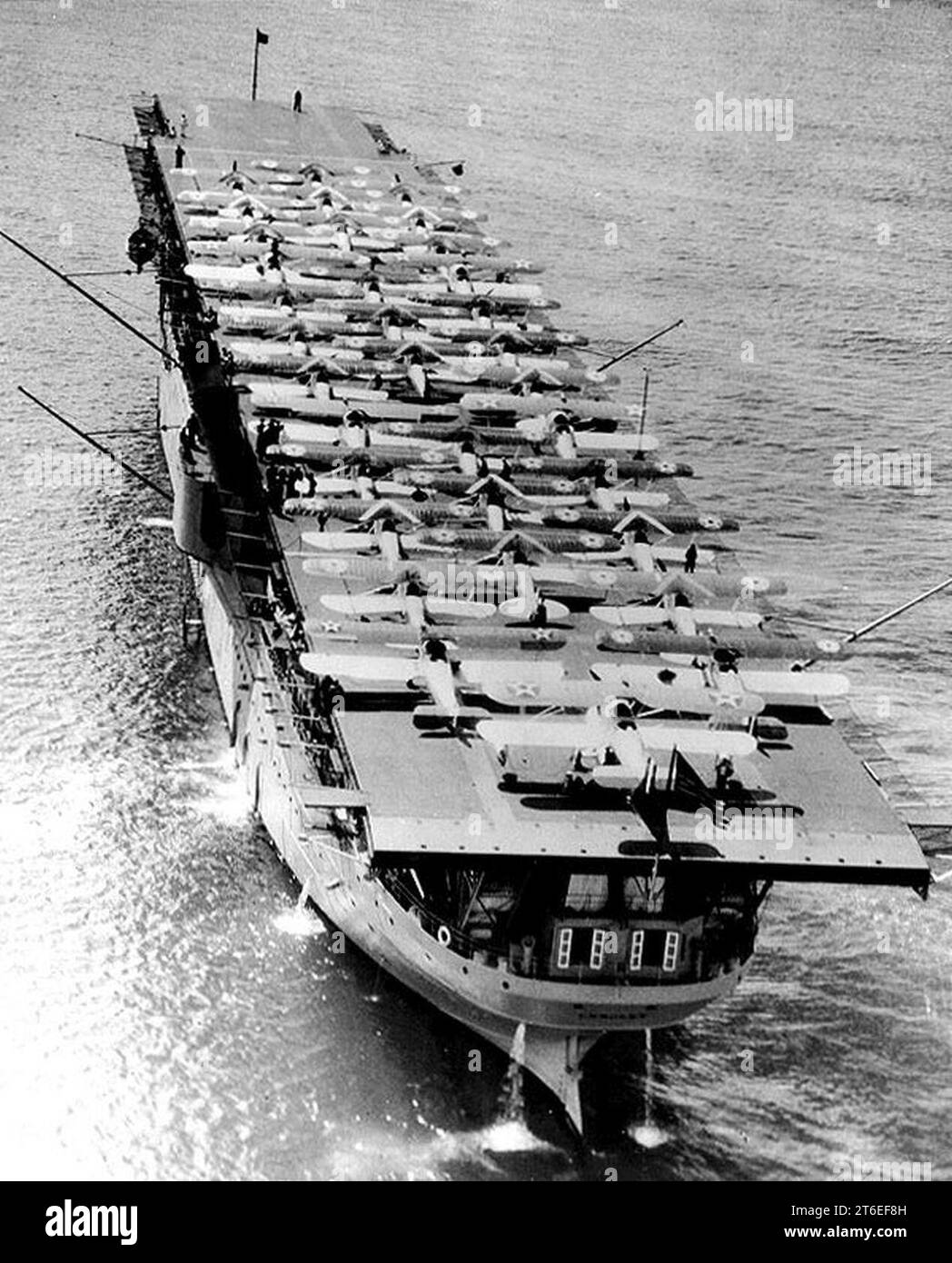 USS Langley (CV-1) in Pearl Harbor, in May 1928 Stock Photo - Alamy