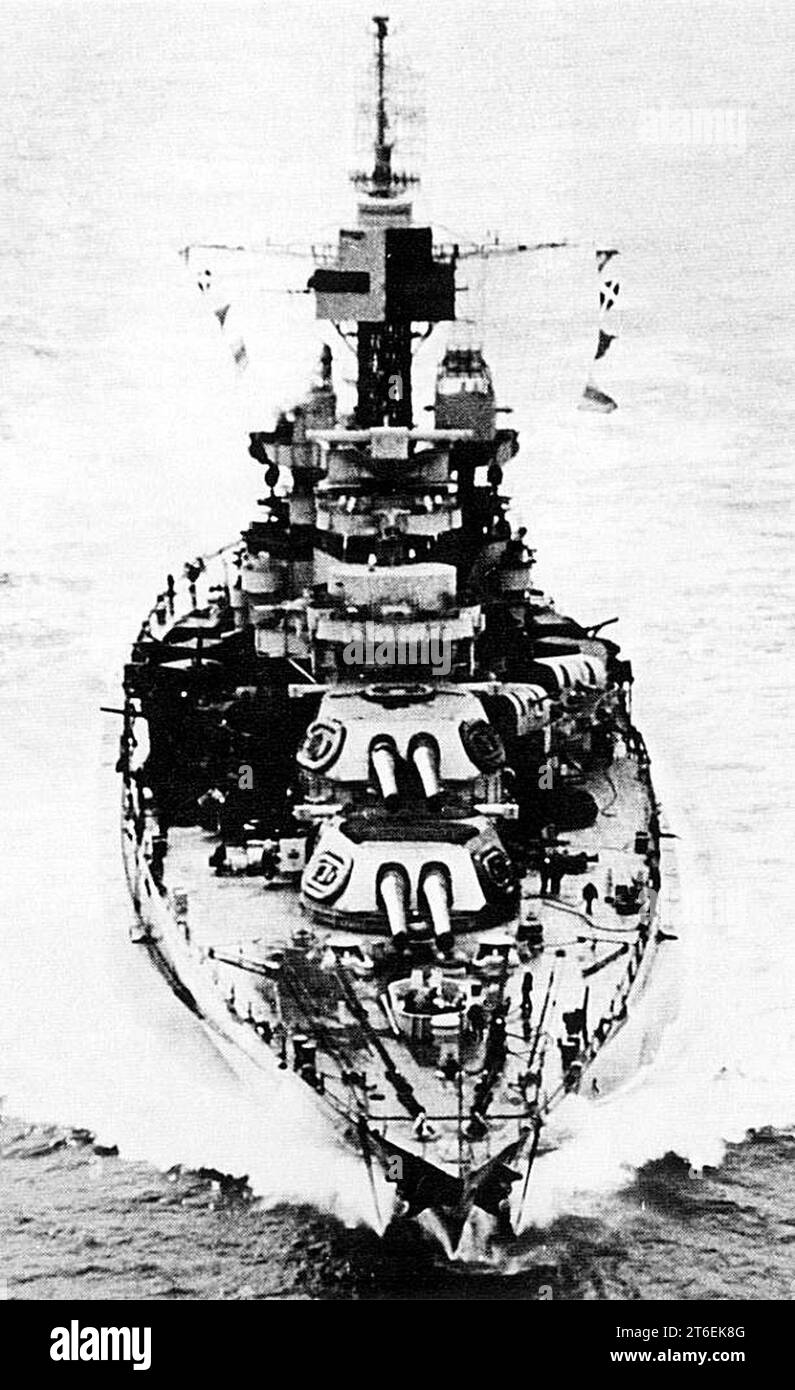 uss-maryland-bow-view-1944-stock-photo-alamy