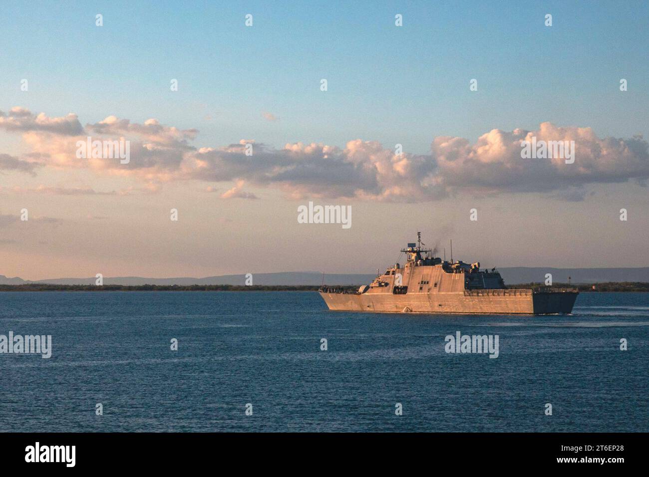 USS Milwaukee (LCS 5) departs Naval Station Guantanamo Bay, Cuba. (51799728839) Stock Photo