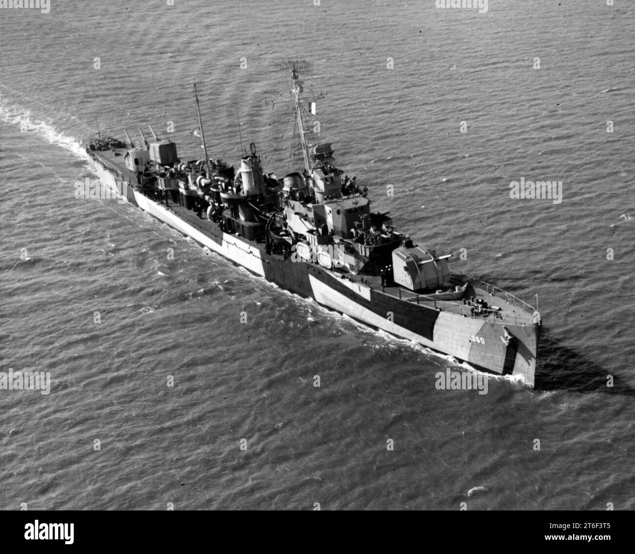 USS Phelps (DD360) underway, circa in November 1944 Stock Photo Alamy