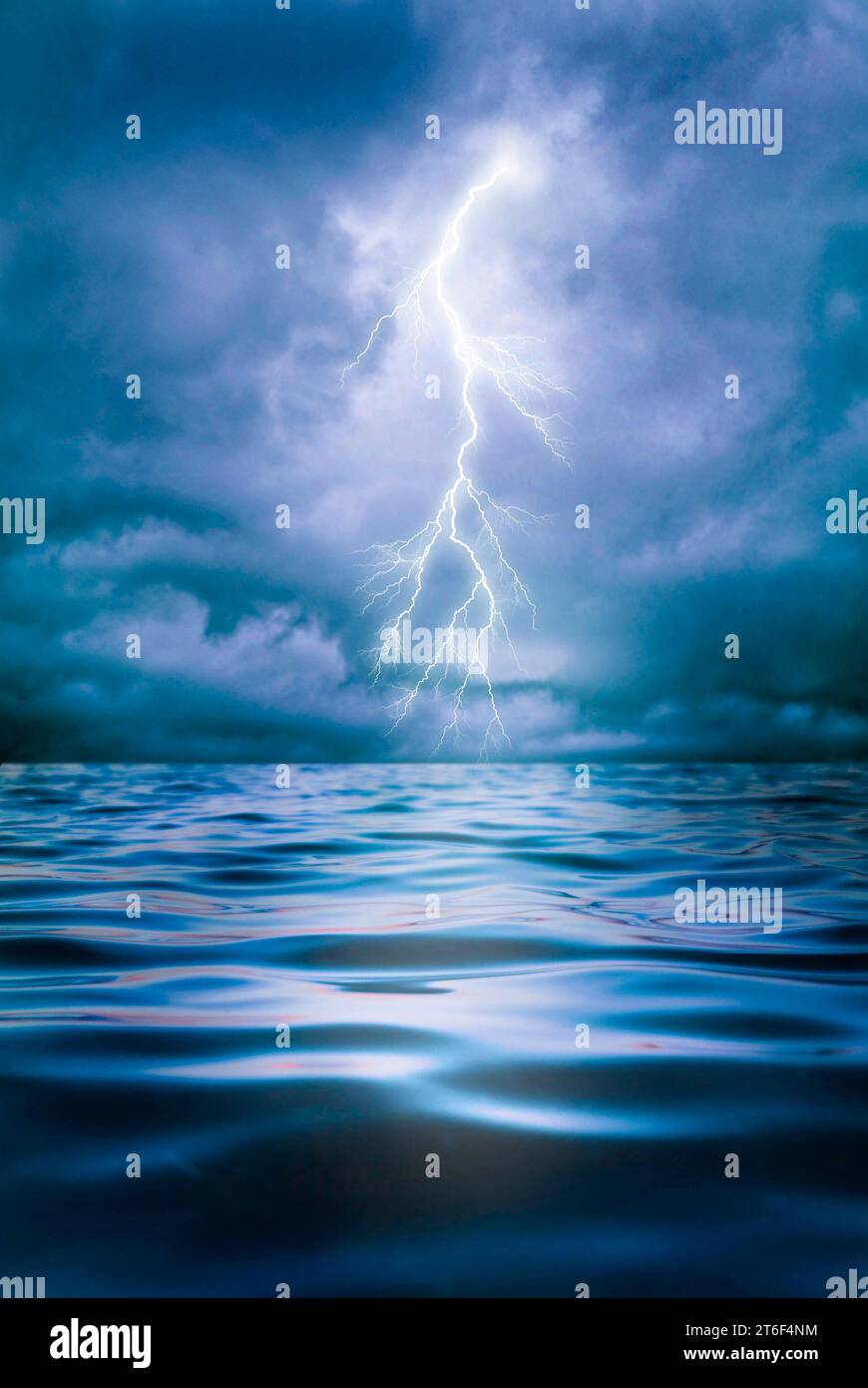 Stormy ocean blue hi-res stock photography and images - Alamy