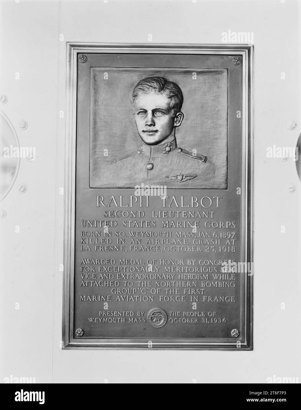 USS Ralph Talbot - 19 Stock Photo - Alamy