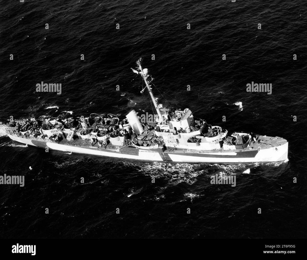 USS Robert E. Peary (DE-132) underway in the Atlantic Ocean on 30 ...