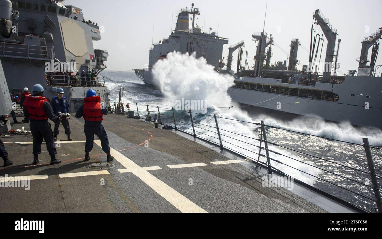 Uss roosevelt ddg 80 140626 stock photo alamy