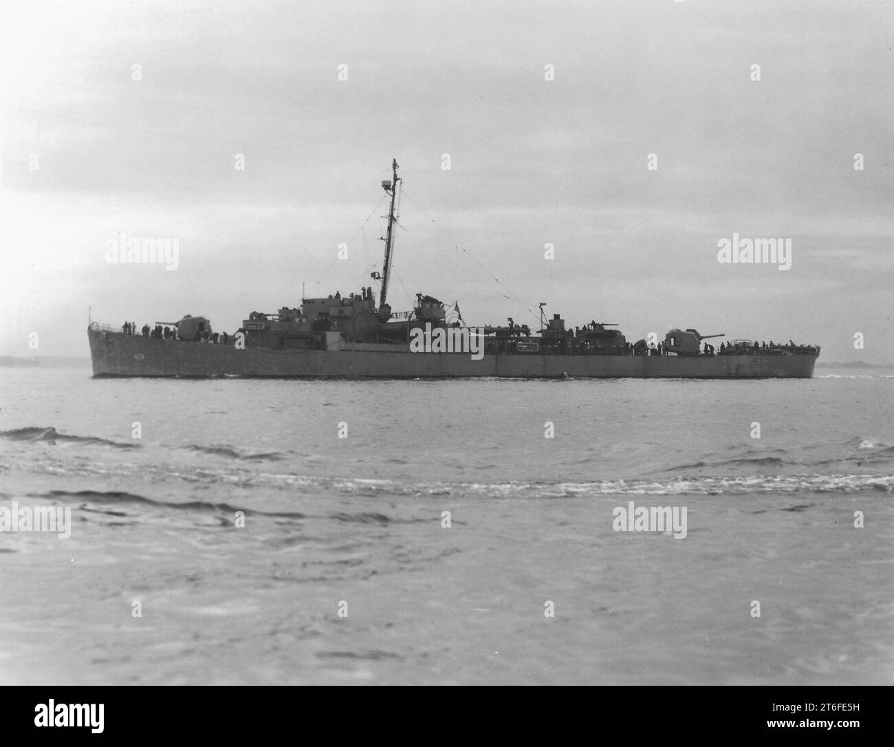 USS Samuel B. Roberts (DE413) off Boston, Massachusetts (USA), circa in June 1944 Stock Photo