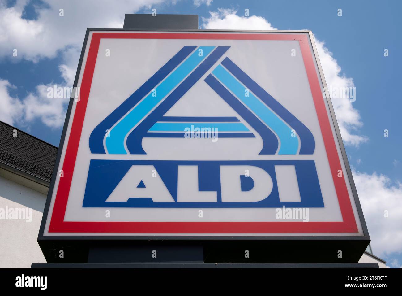 Sign with Logo of Aldi Stock Photo Alamy
