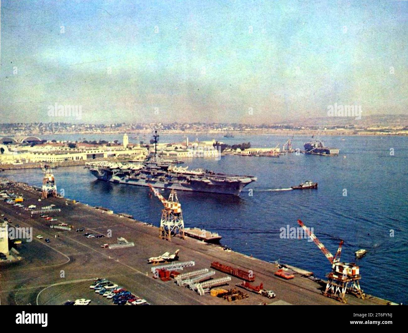 USS Ticonderoga (CVa-14) leaving San Diego for Vietnam in 1966 Stock ...