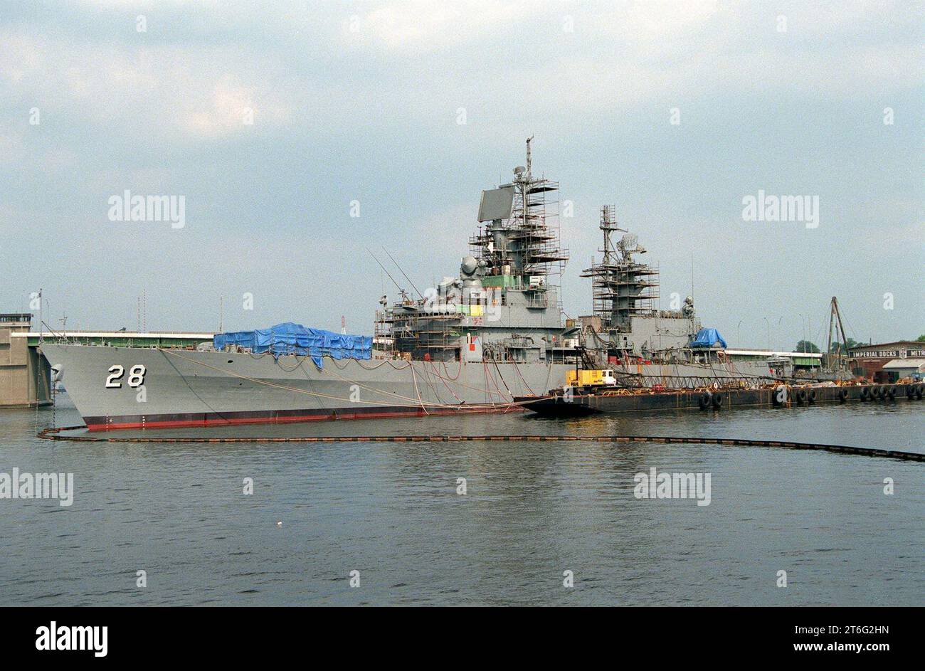 USS Wainwright (CG28) undergoing overhaul at the Metro Machine Company