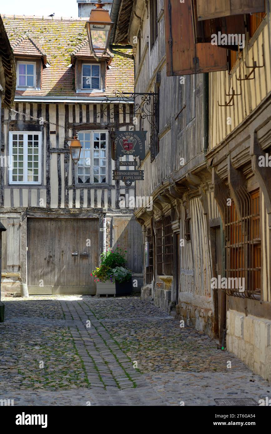 Musée d'Ethnographie, Museum of Ethnography in a medieval half timbered building, Rue de la Prison, Honfleur, Basse Normandie, Normandy, France Stock Photo