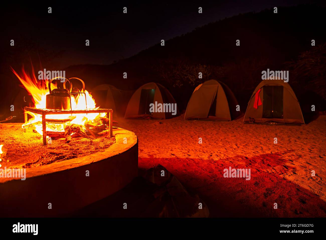 Tented Camp in the desert night scene Stock Photo - Alamy