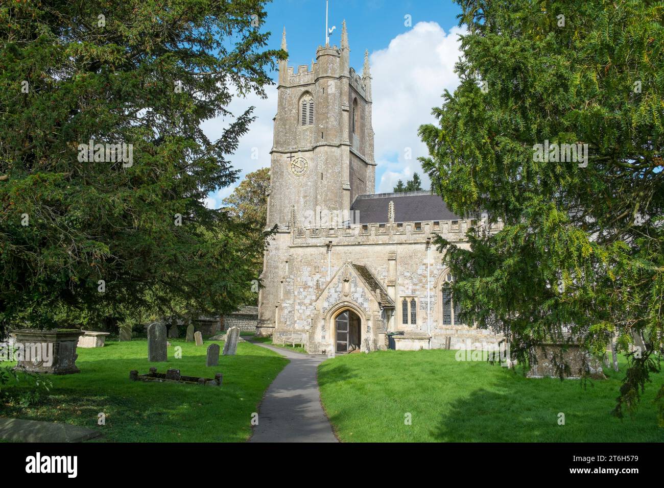 The parish church of St James at Avebury Stock Photo