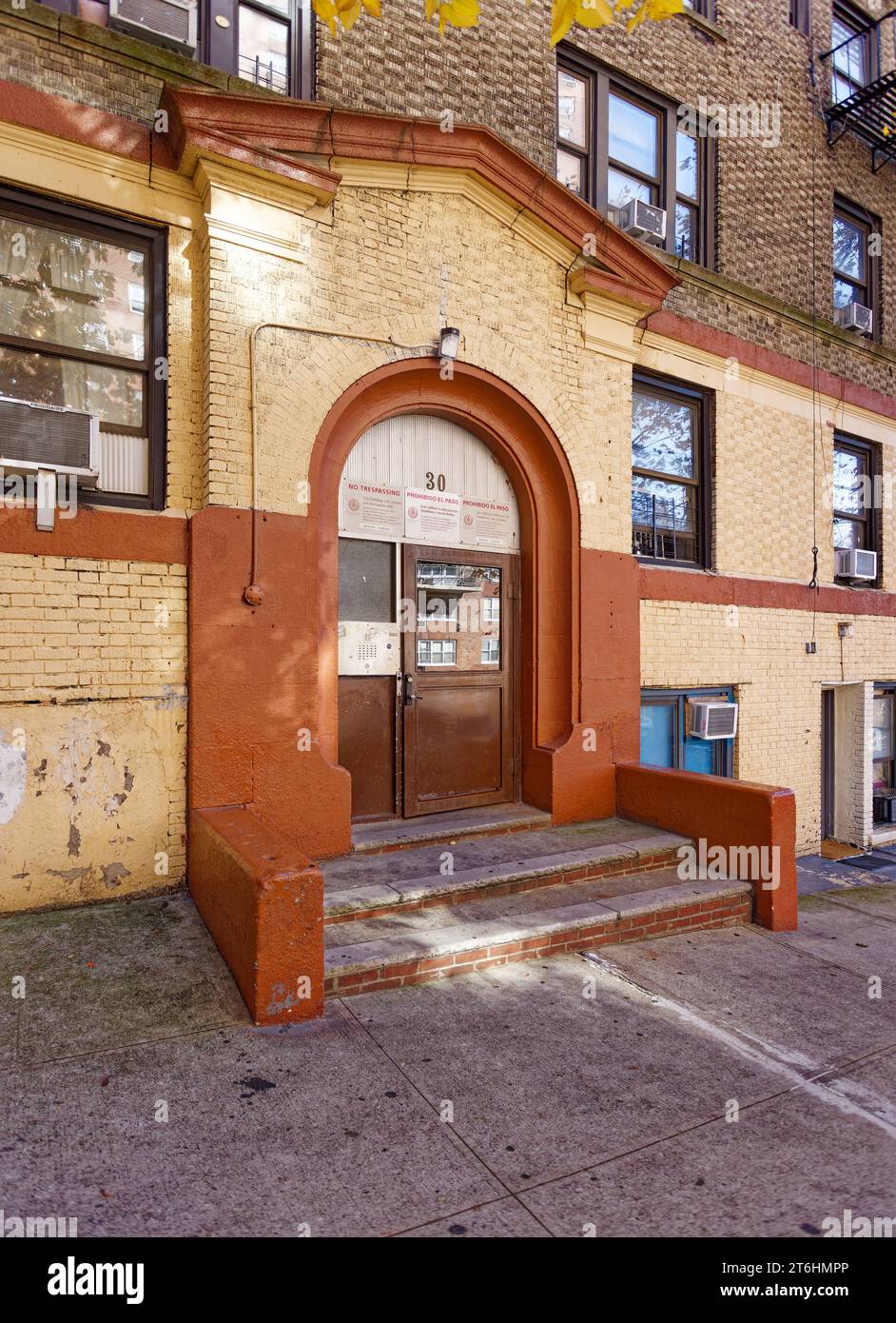 30 Fairview Avenue, an Emery Rothdesigned apartment building, built 1923. Constructed on a