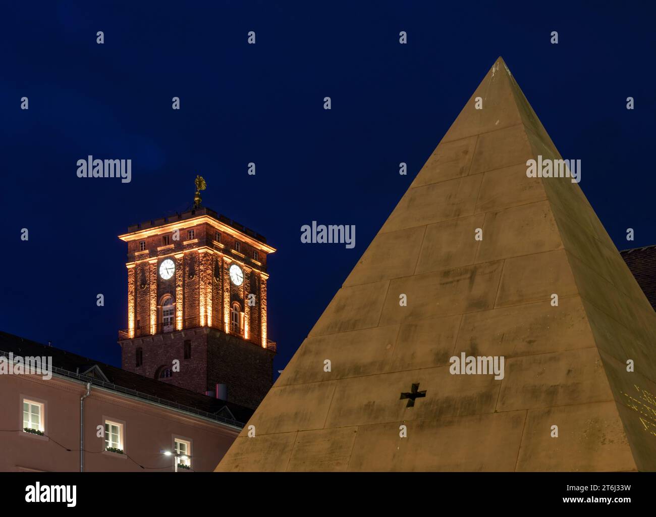 Germany, Baden-Wuerttemberg, Karlsruhe, the pyramid with the town hall tower. Stock Photo