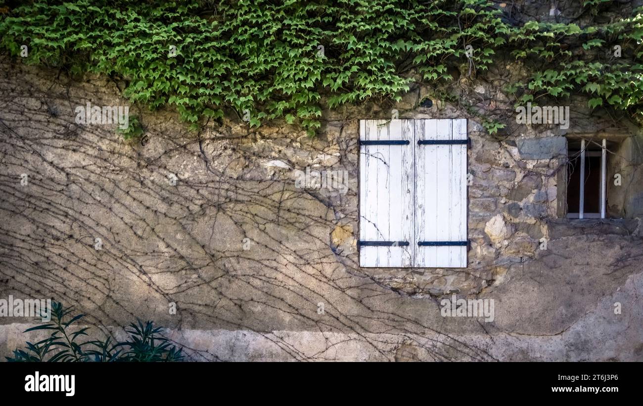 Single window in Bize Minervois Stock Photo - Alamy