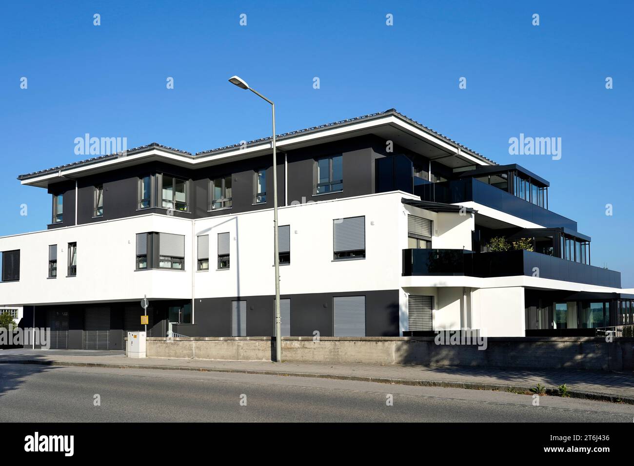 Image showcasing Apartments with Glass - ArchDaily