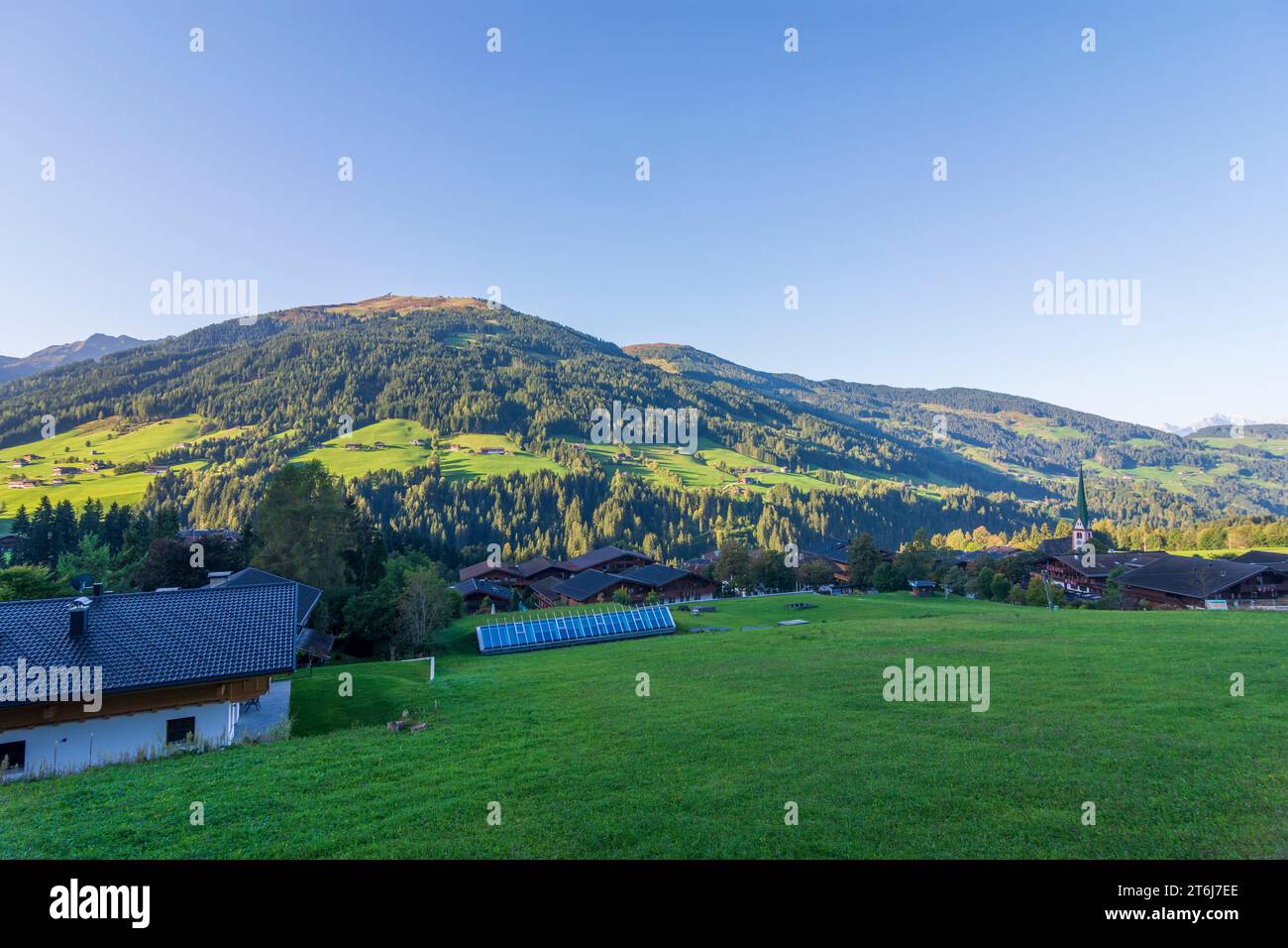 Alpbach, village Alpbach, church in Alpbachtal, Tyrol, Austria Stock Photo
