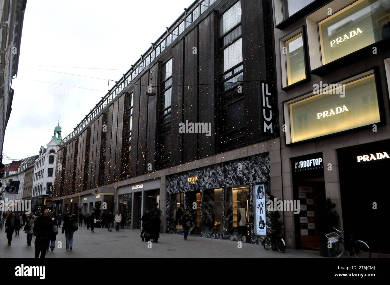 Pradashop hi-res stock photography and images - Alamy