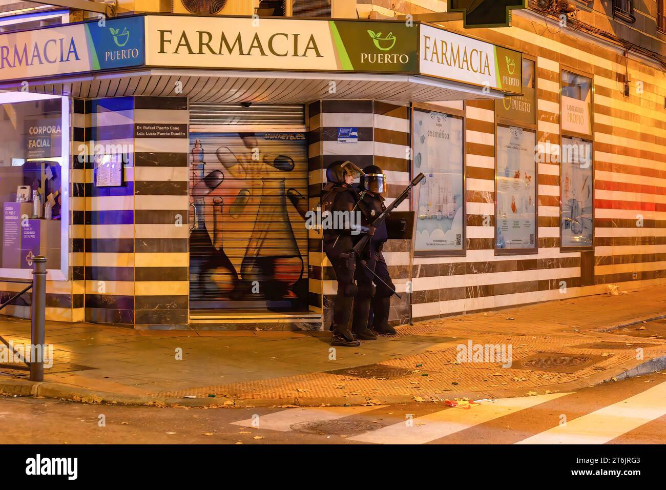 Madrid, Spain. 10th Nov, 2023. A pair of national police officers