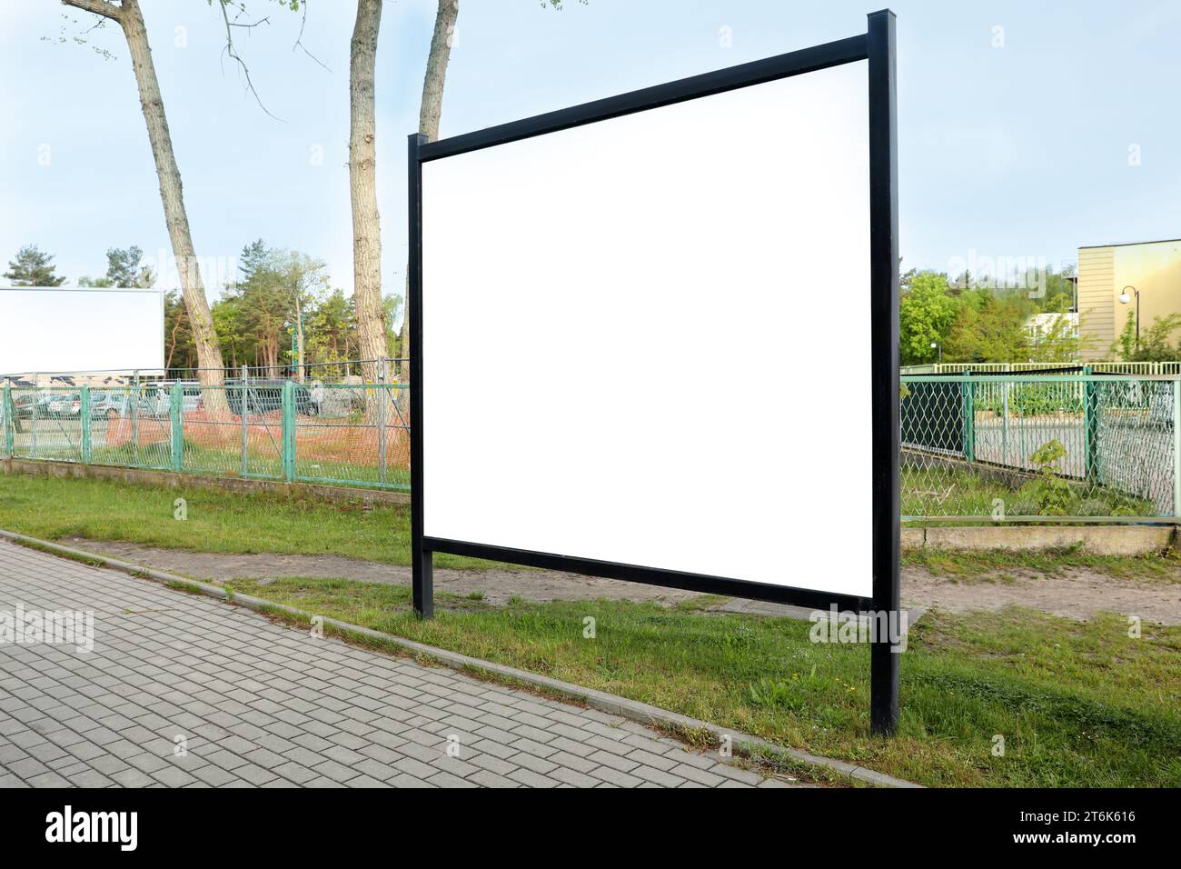 Empty signboard in city. Mock-up for design Stock Photo - Alamy