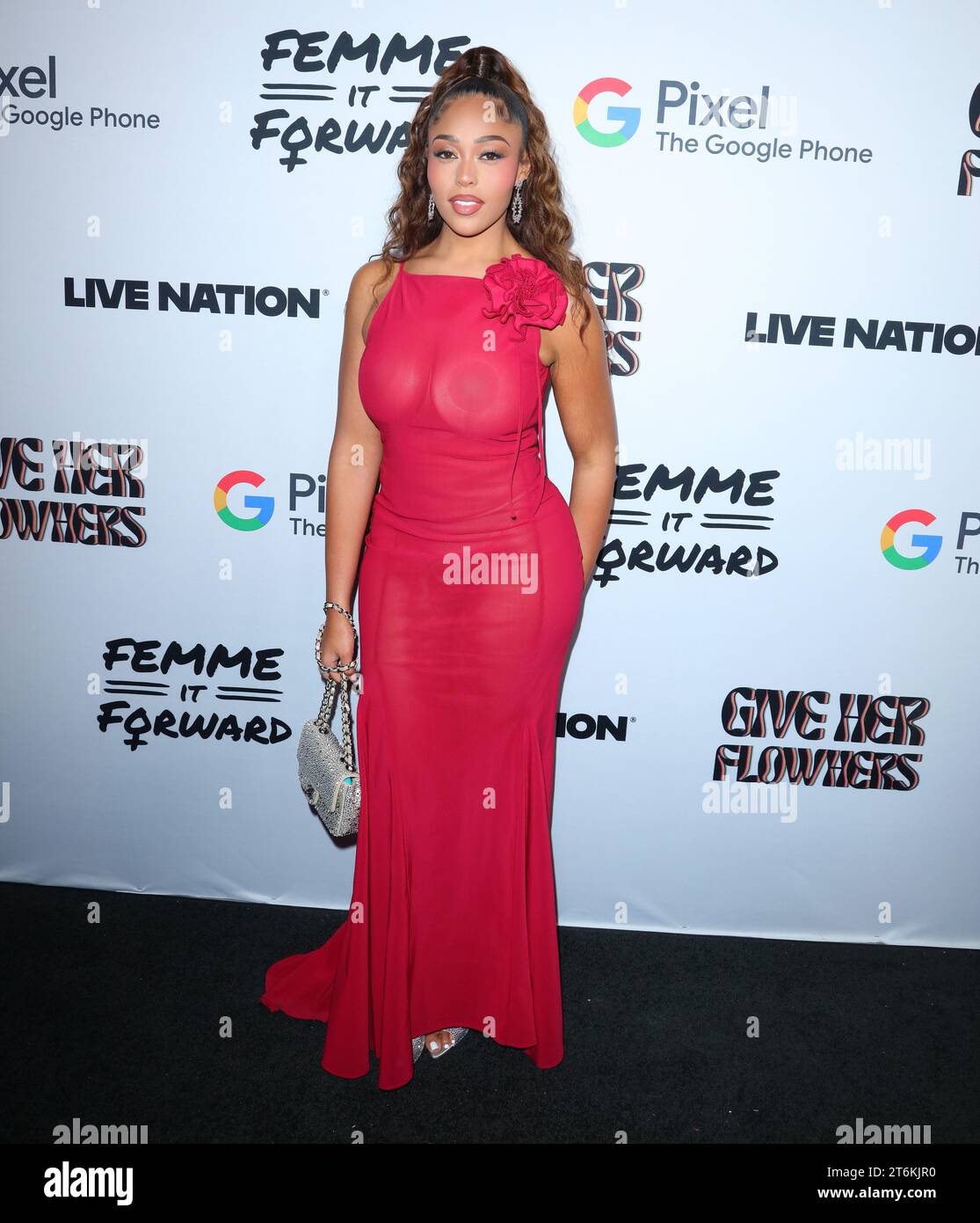 jordyn woods pink dress Kylie Jenner and Jordyn Woods Get Pulled Over By Police