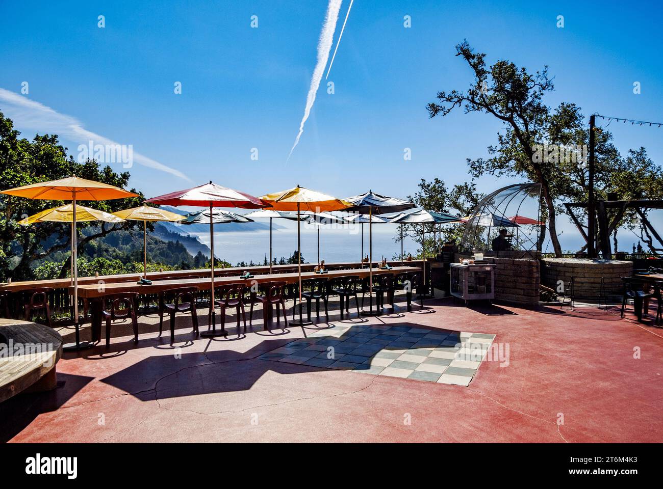 Overlooking Pacific Ocean, Los Padres National Forest and Café Kevah from verandah of Nepenthe Restaurant, Big Sur, California Stock Photo