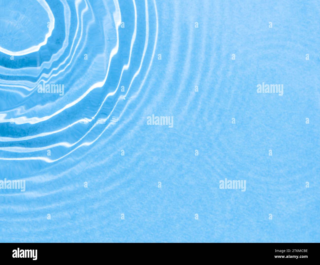 Water Rings Ripples Water droplet rings hi-res stock photography and images - Alamy