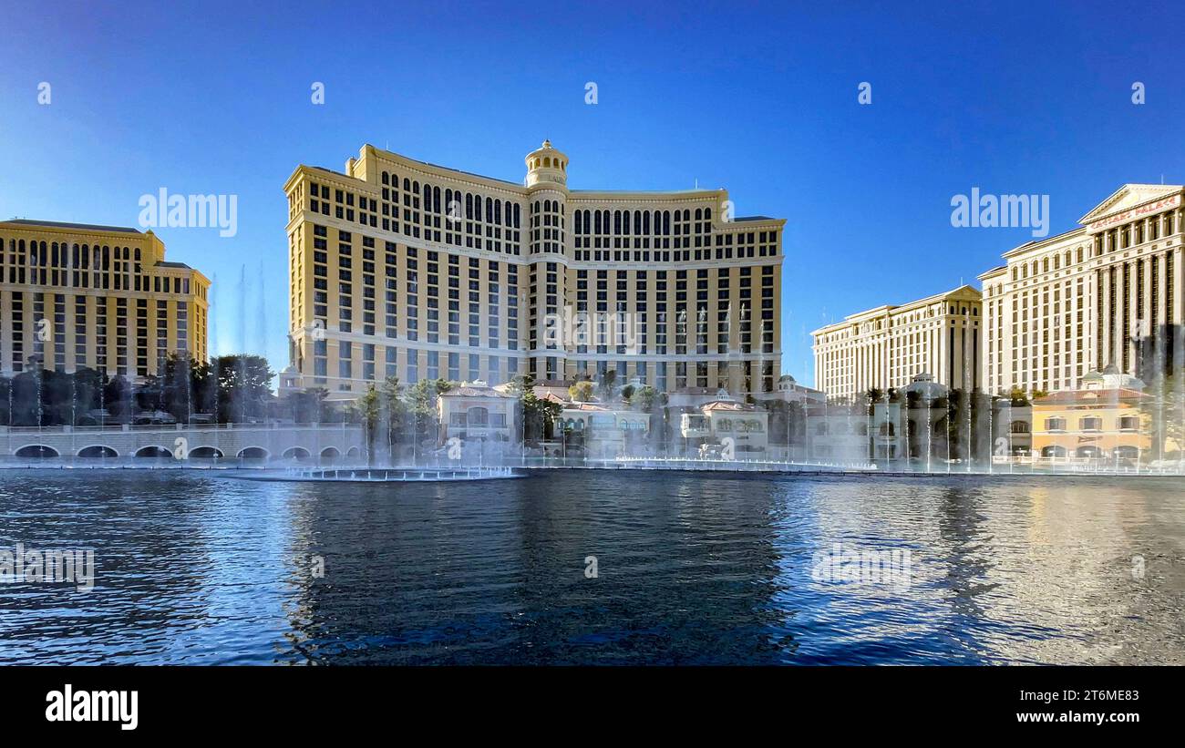 Las Vegas, USA; October 22, 2023: Spectacular photo of the famous and spectacular Bellagio casino hotel with its magnificent water fountains synchroni Stock Photo