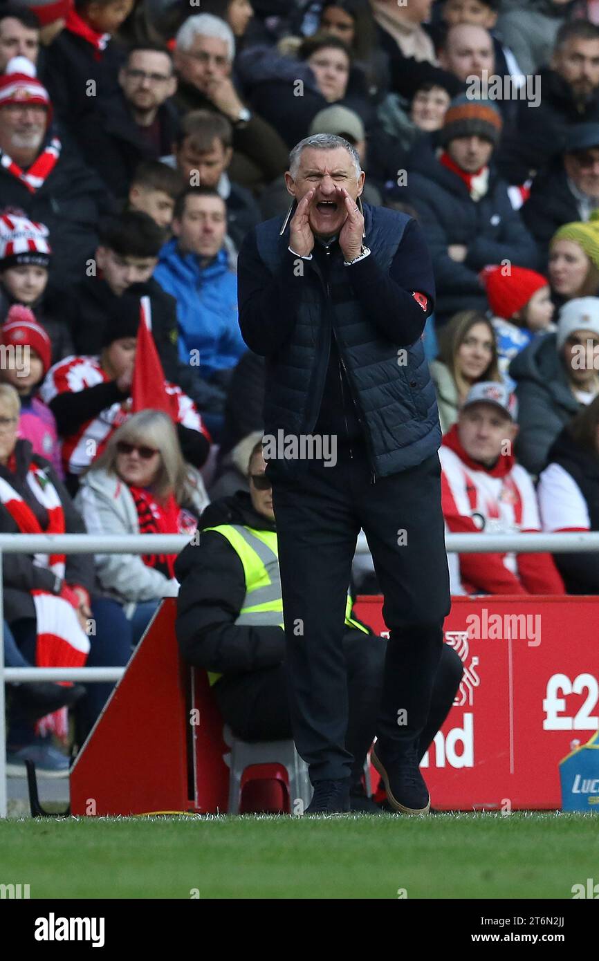 Sunderland, UK. 11th Nov 2023. Sunderland Manager Tony Mowbray during the Sky Bet Championship match between Sunderland and Birmingham City at the Stadium Of Light, Sunderland on Saturday 11th November 2023. (Photo: Robert Smith | MI News) Stock Photo