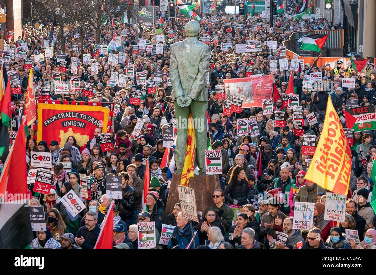 People take part in a Scottish Palestine Solidarity Campaign