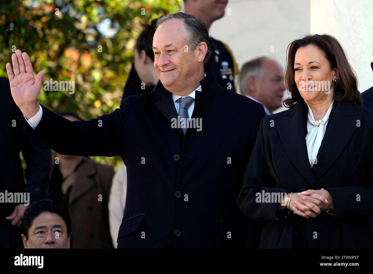 Vice President Kamala Harris and second gentleman Doug Emhoff arrive ...