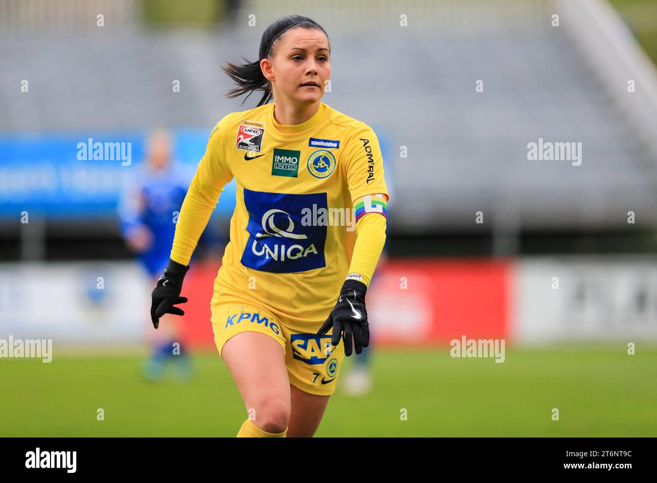 Claudia Wasser (7 Vienna) in action during the Admiral Frauen Bundesliga match First Vienna FC vs Blau Weiss Linz at Hohe Warte  (Tom Seiss/ SPP) Stock Photo