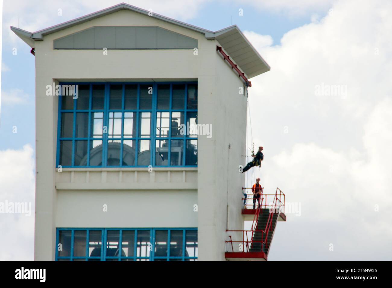 Flood barrier Algerakering to hold back water during high water levels